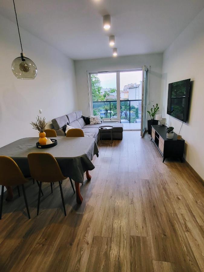 Apartament W Parku Nad Kanalem Бидгошч Екстериор снимка